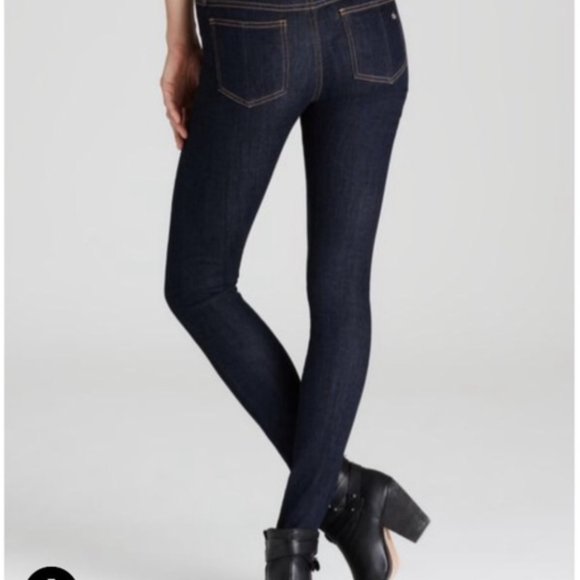 Rag & Bone Skinny Denim in Heritage Wash - Picture 3 of 12